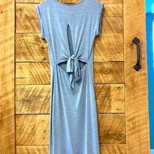 Blue bodycon dress with back cutout